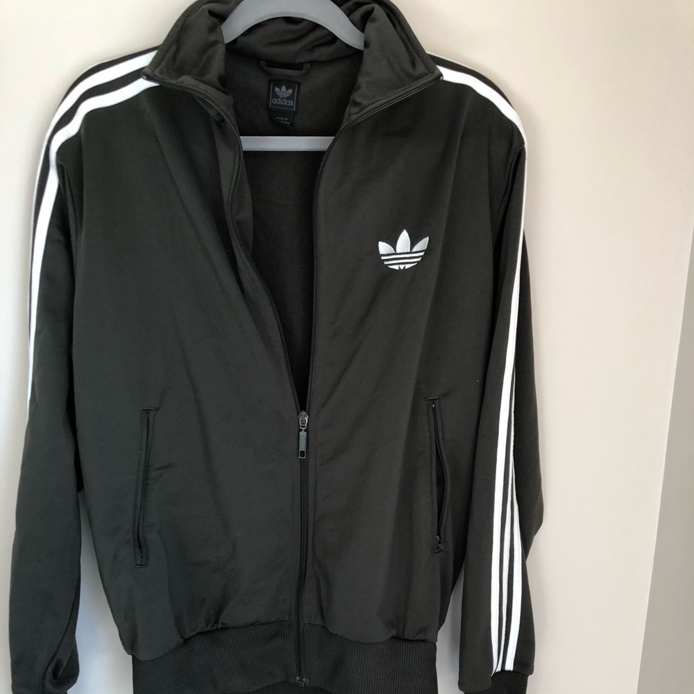 Men’s adidas sweatshirt olive green